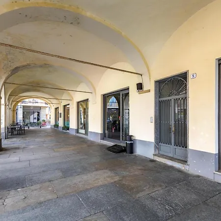 Lägenhet Dimora Dellantico Convento Alba (Piedmont)